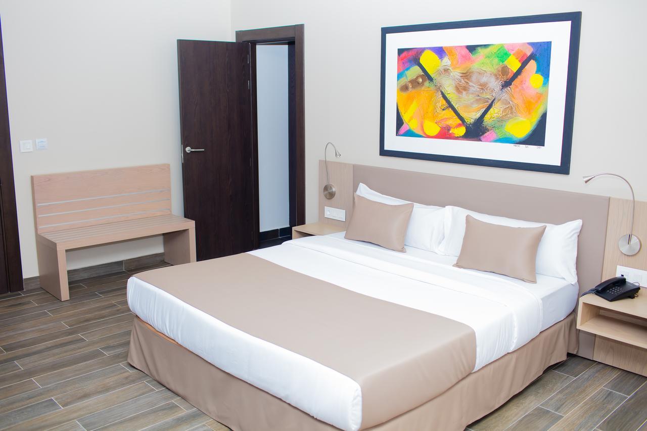 Fly Hotel Libreville Kültér fotó