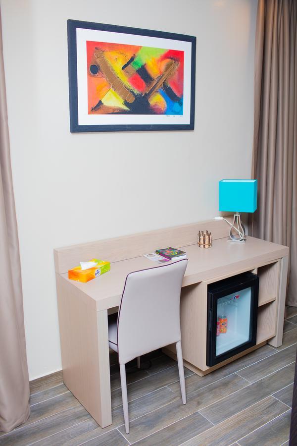 Fly Hotel Libreville Kültér fotó