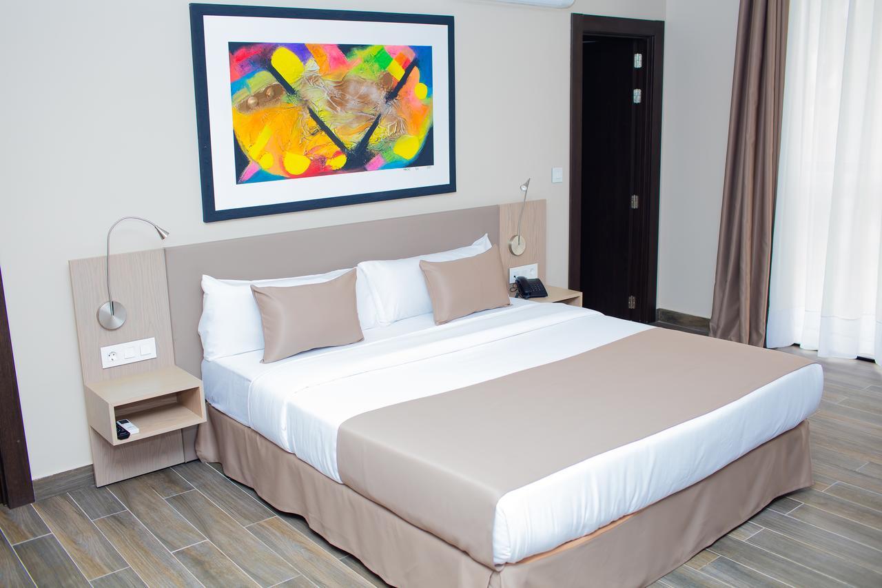 Fly Hotel Libreville Kültér fotó