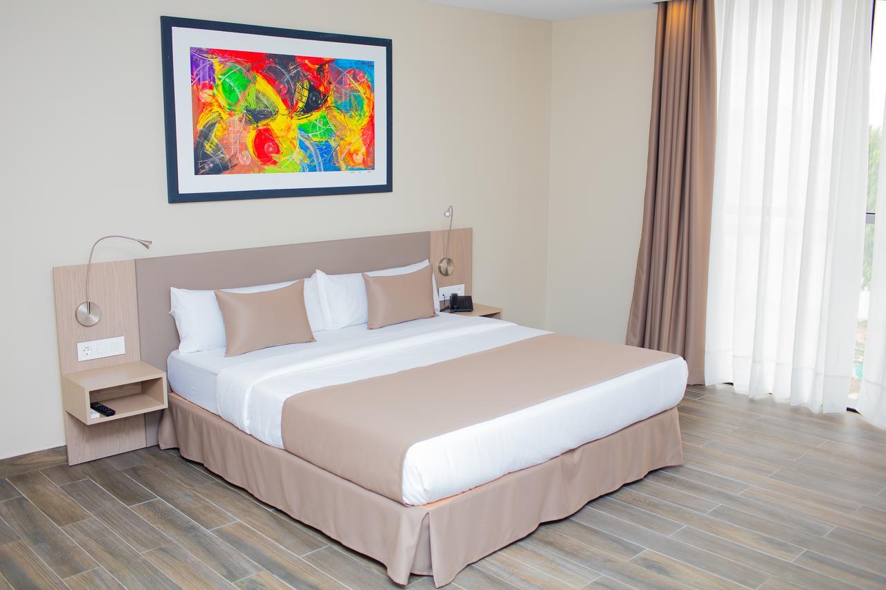Fly Hotel Libreville Kültér fotó