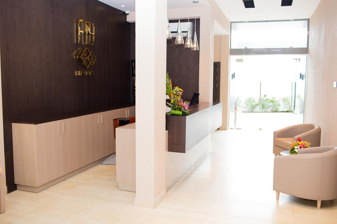 Fly Hotel Libreville Kültér fotó