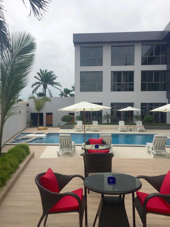 Fly Hotel Libreville Kültér fotó