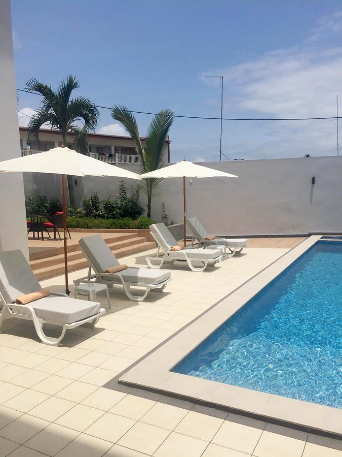 Fly Hotel Libreville Kültér fotó